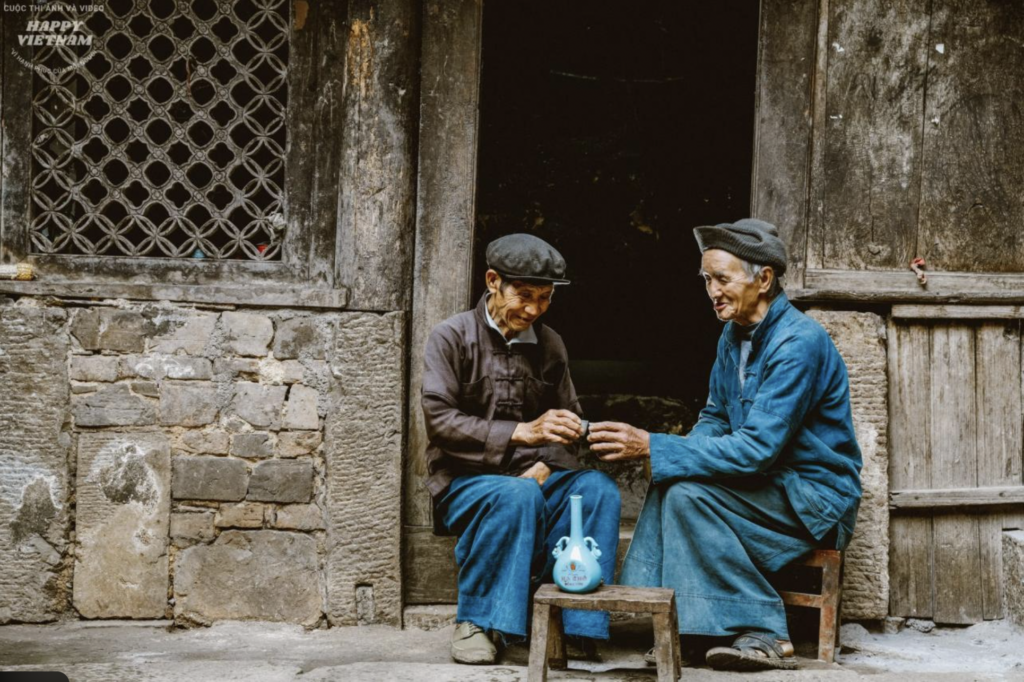 Trà Việt